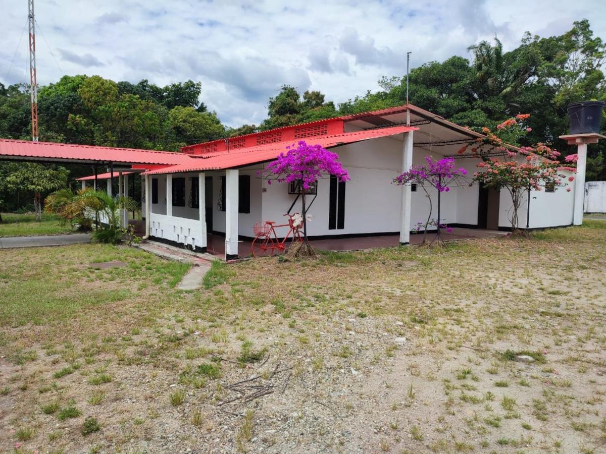 Hotel Posada Campestre San Juan Monterrey エクステリア 写真